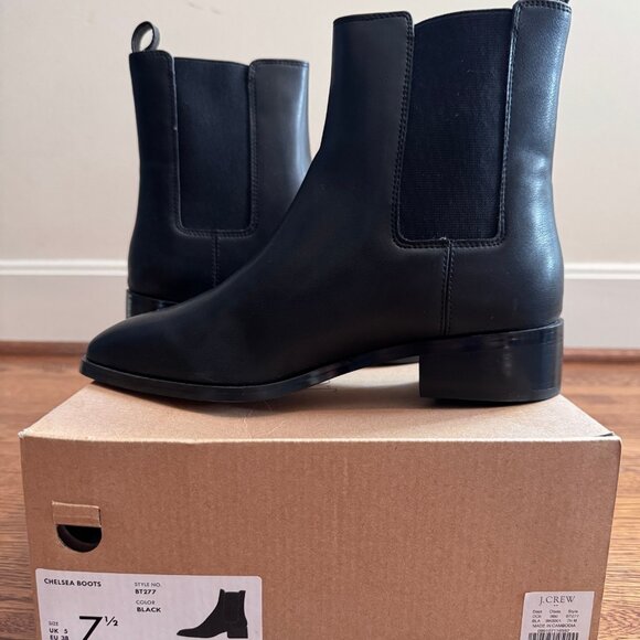 NEW J.Crew Factory Chelsea Boots | Black Ankle Booties Size 7.5 - Picture 1 of 12